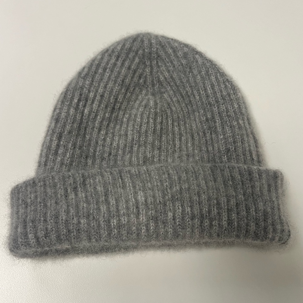 NAADAM Gray Ribbed Knit Hat